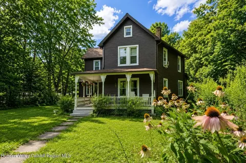 78 Woodstock Ave, Palenville, NY 12463