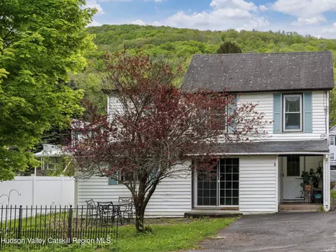 35 Elm St, Pine Hill, NY 12465