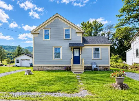 185 Cronk Ln, Grand Gorge, NY 12434