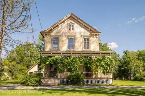 21 North Rd, Tivoli, NY 12583