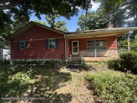 6190 Us 9, Rhinebeck, NY 12572