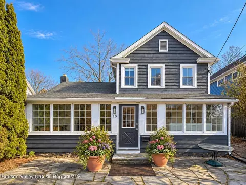 18 Rock City Rd #ABC, Woodstock, NY 12498