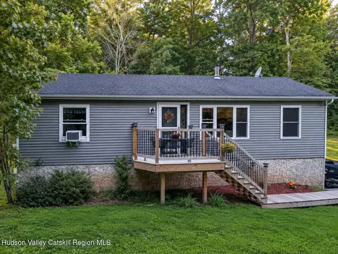 289 Bennett Rd, Napanoch, NY 12458