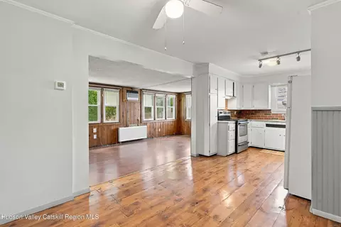 Entry Way - 22 Bridge St, Wallkill, NY 12589 photo 3 of 4