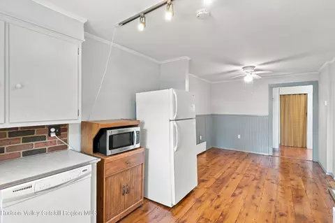 Entry Way - 22 Bridge St, Wallkill, NY 12589 photo 4 of 4