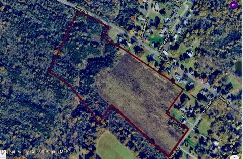 00 N Vernon St, Athens, NY 12015