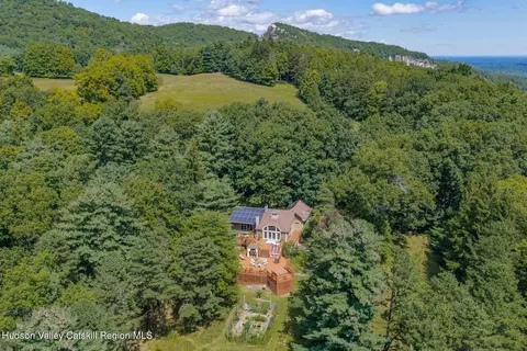 227 Mountain Rest Rd, New Paltz, NY 12561