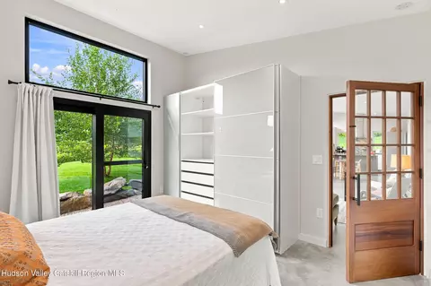 Bedroom - 24 Silver Ln, Red Hook, NY 12571 photo 2 of 4