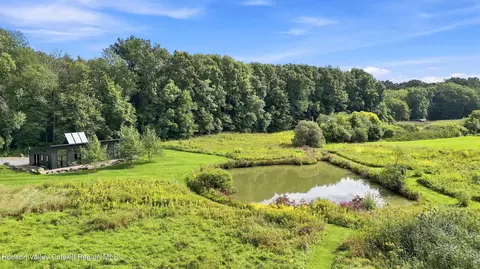 View/Area - 24 Silver Ln, Red Hook, NY 12571 photo 2 of 2