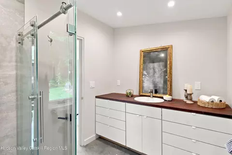 Bath - 24 Silver Ln, Red Hook, NY 12571 photo 2 of 2