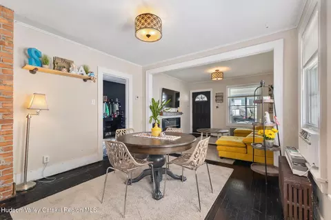 Dining - 2206 William St, Schenectady, NY 12306 photo 2 of 2