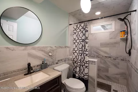Bath - 458 Cairo Junction Rd, Catskill, NY 12414 photo 6 of 7