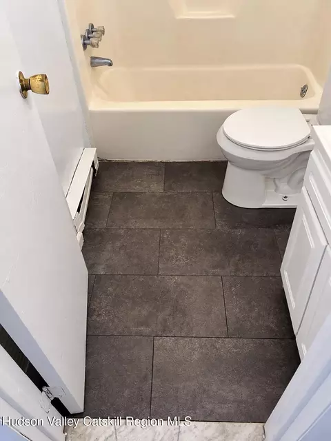 Bath - 764-766 Mountain Ave, Cairo, NY 12413 photo 5 of 7