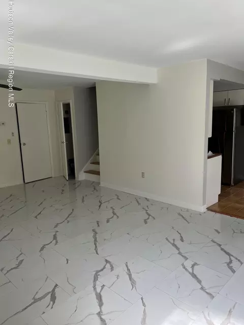 21 Orchard Hts #21, New Paltz, NY 12561
