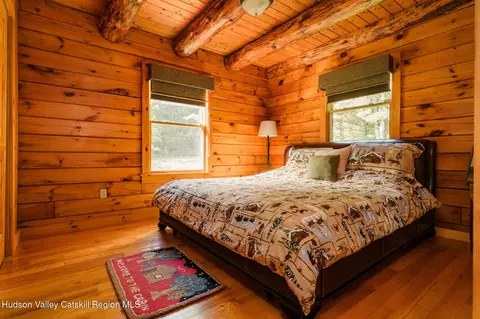 Bedroom - 4388 County Route 20, Durham, NY 12422 photo 3 of 4