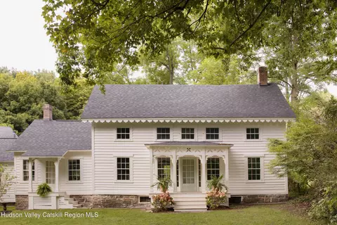 16 Bachus Rd, Old Chatham, NY 12136