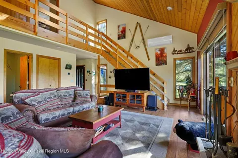 Living - 8 Pony Rd, Ashland, NY 12407 photo 3 of 4
