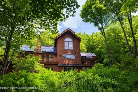 228 Thornapple Rd, Margaretville, NY 12455