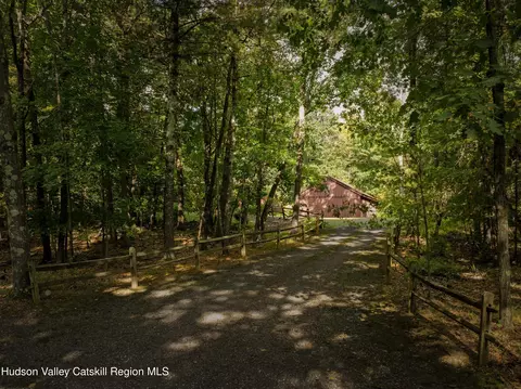 Exterior - 50 Hoefer Rd, Red Hook, NY 12571 photo 15 of 15