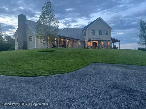 1105 E Ancram Rd, Ancramdale, NY 12503