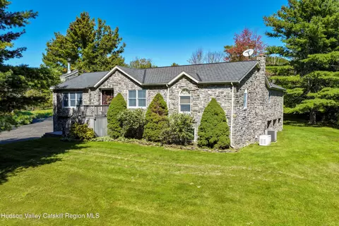 258 Lobdell Mill Rd, Westerlo, NY 12193