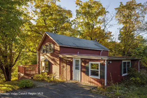 1840 State Route 9, Stuyvesant, NY 12173