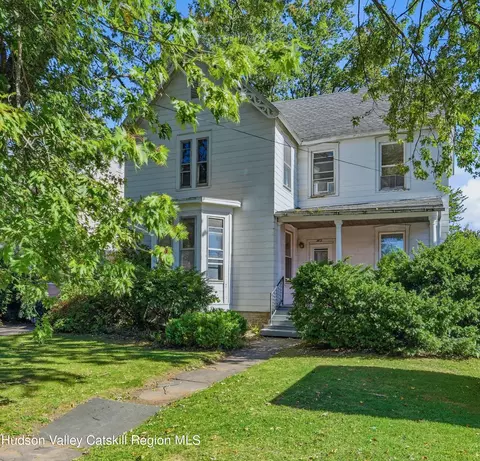 185 Washington Ave, Saugerties, NY 12477