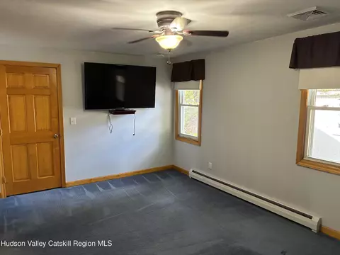 Bedroom - 32 Schmidt Dr, Cairo, NY 12413 photo 1 of 3