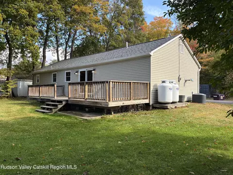 Exterior - 32 Schmidt Dr, Cairo, NY 12413 photo 4 of 5