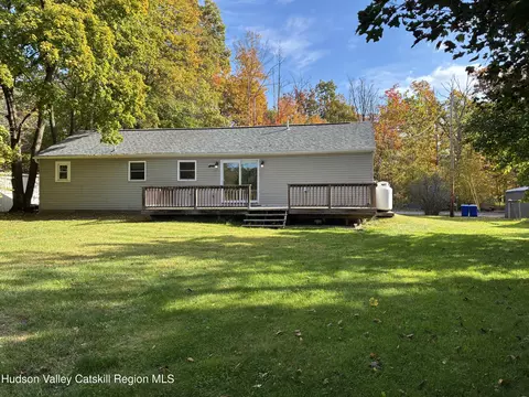 Exterior - 32 Schmidt Dr, Cairo, NY 12413 photo 5 of 5