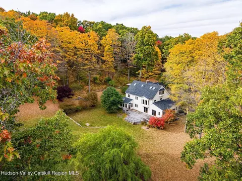163 Decker Rd, Stanfordville, NY 12581