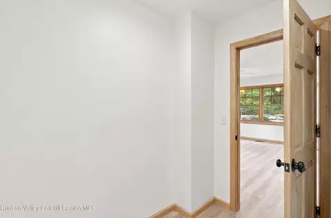 Entry Way - 68 Decker Rd, Wallkill, NY 12589 photo 6 of 9