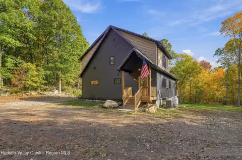 Exterior - 68 Decker Rd, Wallkill, NY 12589 photo 7 of 8