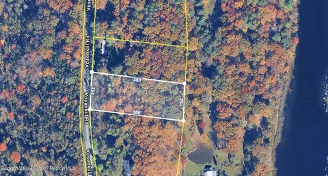 390 Vosenkill Rd, Athens, NY 12015