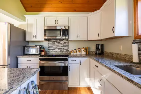 Kitchen - 730 Mill St, Windham, NY 12496 photo 2 of 6