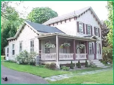 35 Chatham St, Kinderhook, NY 12106 photo 1