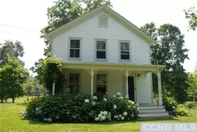 68 Williams Rd, Red Hook, NY 12571 photo 1