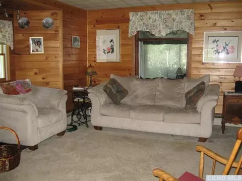 88 Bross St, Cairo, NY 12413 photo 4
