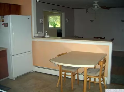 331 Maple Ave, Bethlehem, NY 12158 photo 7