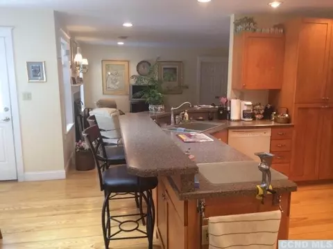 39 Rabbit Ln, Kinderhook, NY 12106 photo 5
