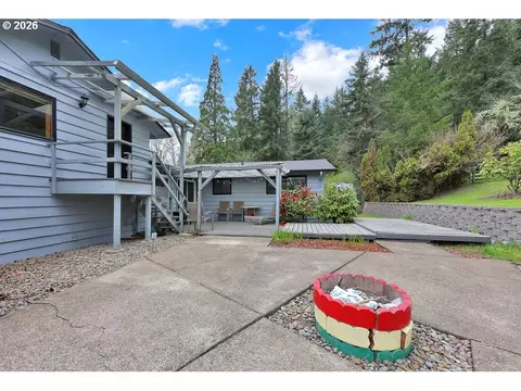Exterior - 85183 Chezem Rd, Eugene, OR 97405 photo 3 of 4