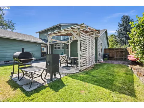 Exterior - 5268 Sugarpine Cir, Eugene, OR 97402 photo 12 of 12