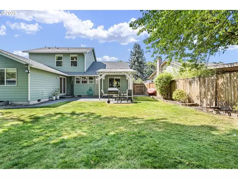 Exterior - 5268 Sugarpine Cir, Eugene, OR 97402 photo 7 of 12