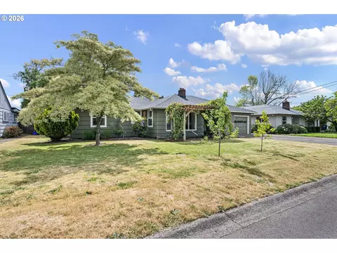 Exterior - 765 Louis St, Eugene, OR 97402 photo 1 of 12