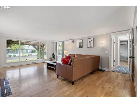 Living - 765 Louis St, Eugene, OR 97402 photo 3 of 6