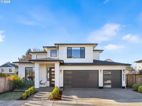 805 NE 146th St, Vancouver, WA 98685