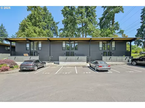 668 Mcvey Ave #83, Lake Oswego, OR 97034