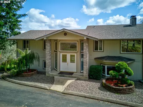 158 Woodberry Ln, Roseburg, OR 97471