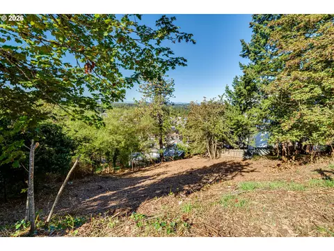 Summit Blvd, Springfield, OR 97477 photo 5
