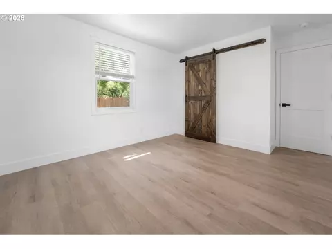 Other - 1879 G St, Springfield, OR 97477 photo 3 of 5